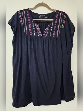 Eddie Bauer Navy 100% Cotton Embroidered Yoke Cap Sleeve Top, 2XL, XXL, 16-20